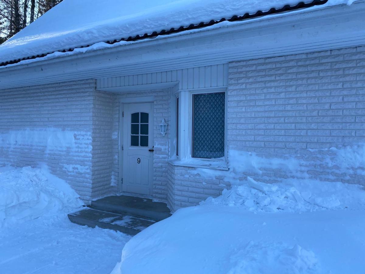 Hotelli Kultainen Joutsen Kuusamo Kültér fotó